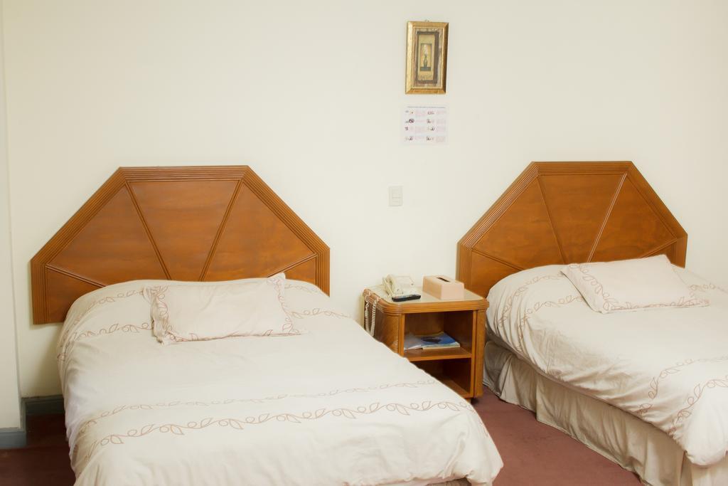 Guidi Hotel Linares Bagian luar foto